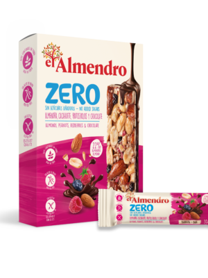 Žemės riešutų, migdolų, šokolado ir raudonųjų uogų batonėlis, be pridėtinio cukraus, 4*30g.